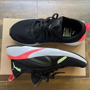 ✅NEW “PUMA” Women's Better Foam Adore
Running Shoes